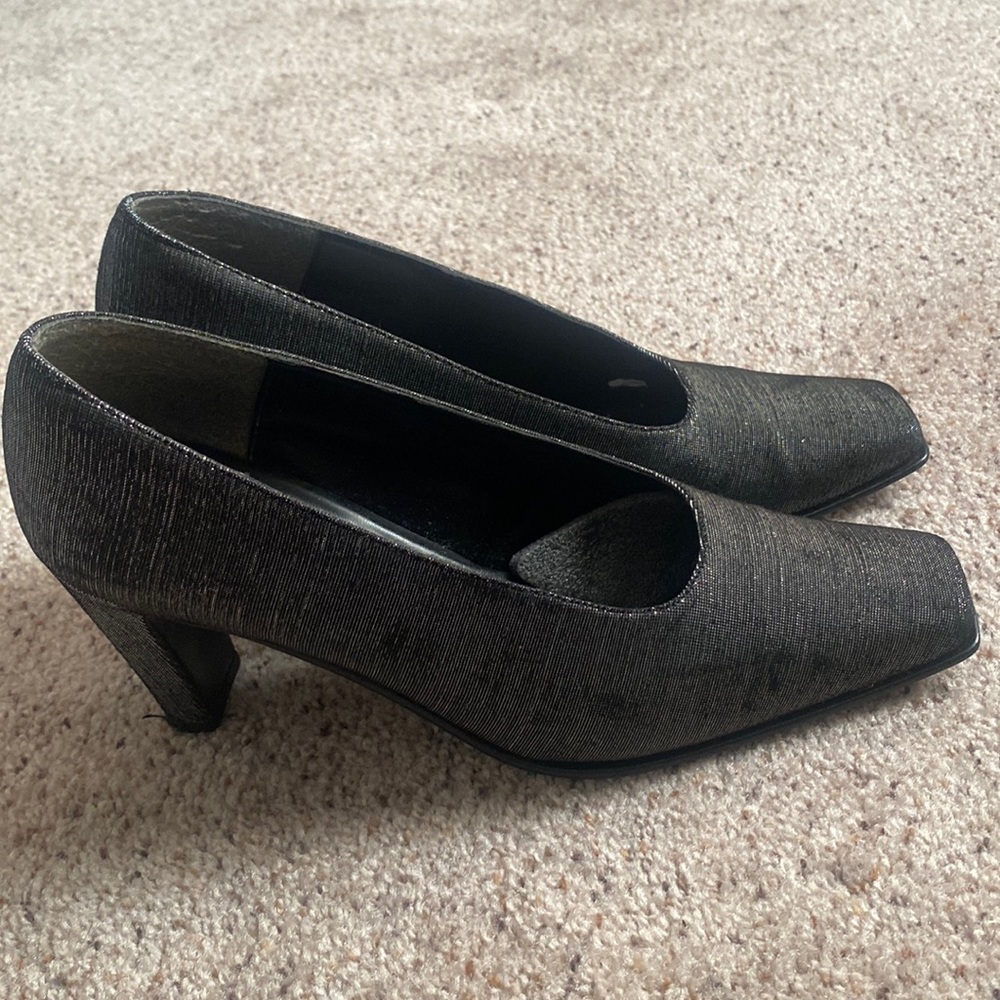WOMEN SHOES